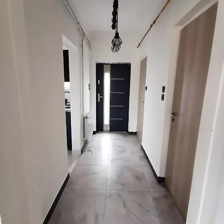 Muskatli Nyaralo بيت للعطل زاماردي